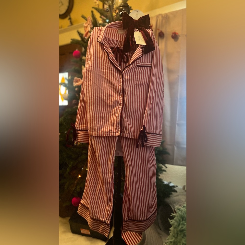 Rachel Ashwell Striped Pajama & Hair Bow Set